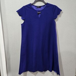 Elegant Blue Scalloped Sleeve Dress